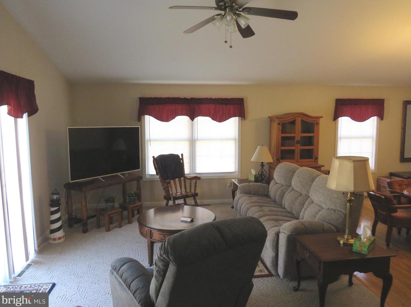 198 Planters Ln, Dover DE  19901-5880 exterior