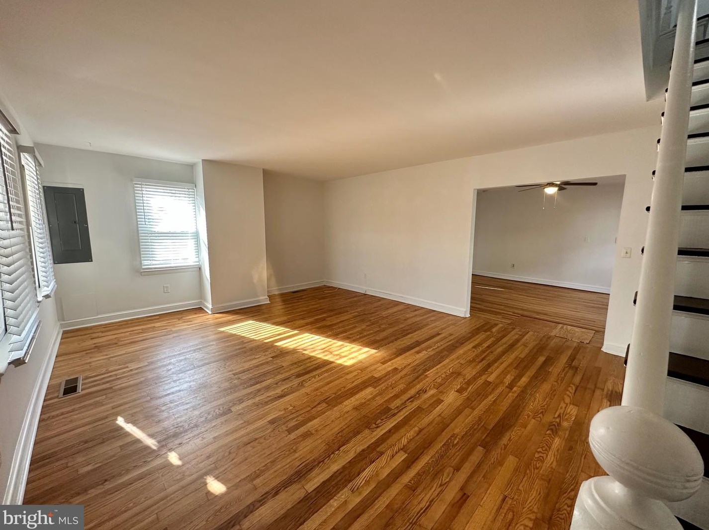 200 Truitt Ave, Slaughter Beach, DE 19963