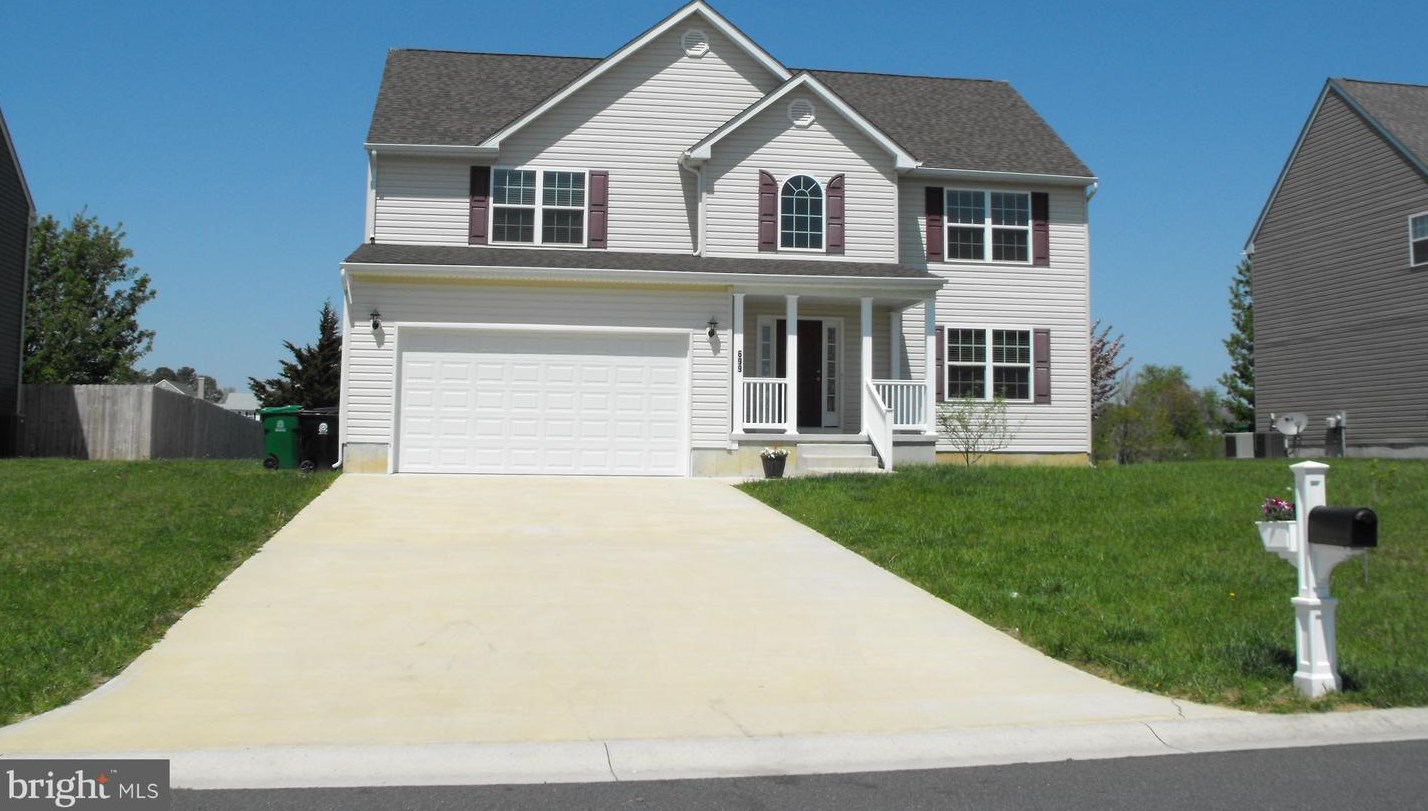 699 W Birdie Ln, Magnolia, DE 19962