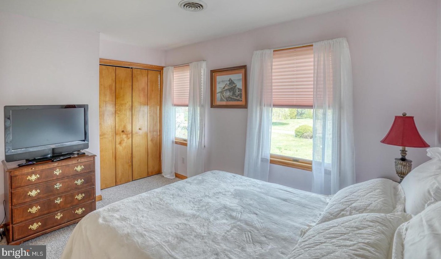 312 Springfield Way, Dover DE  19904-9119 exterior