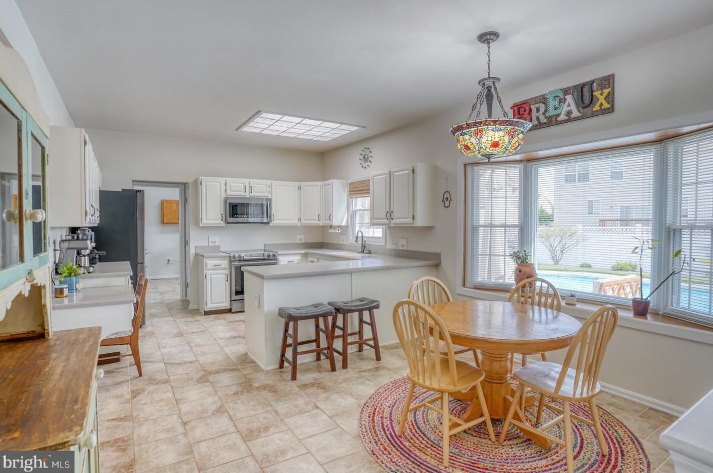 23 Pin Oak Dr, Dover DE  19904-2375 exterior