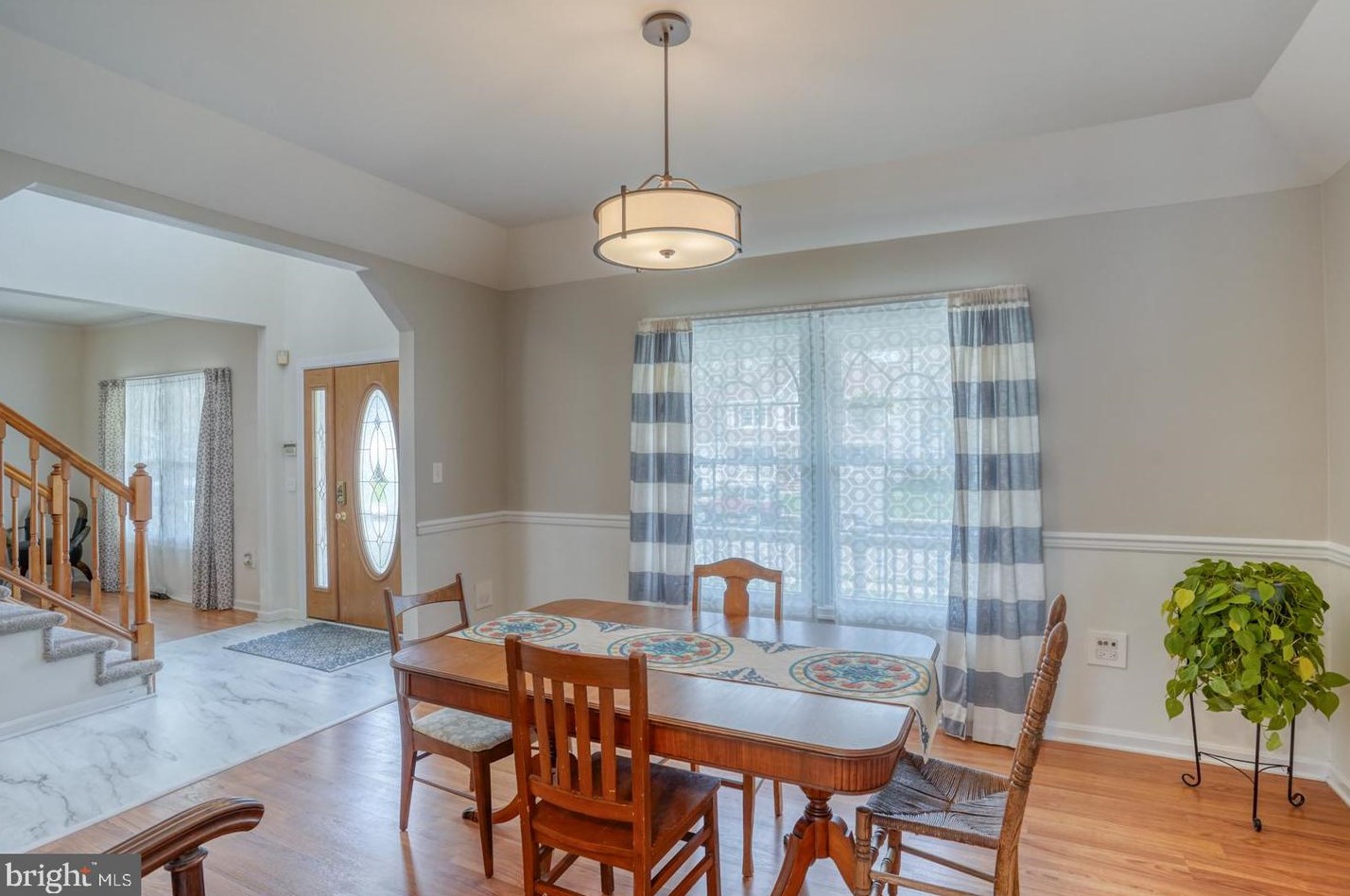 23 Pin Oak Dr, Dover DE  19904-2375 exterior