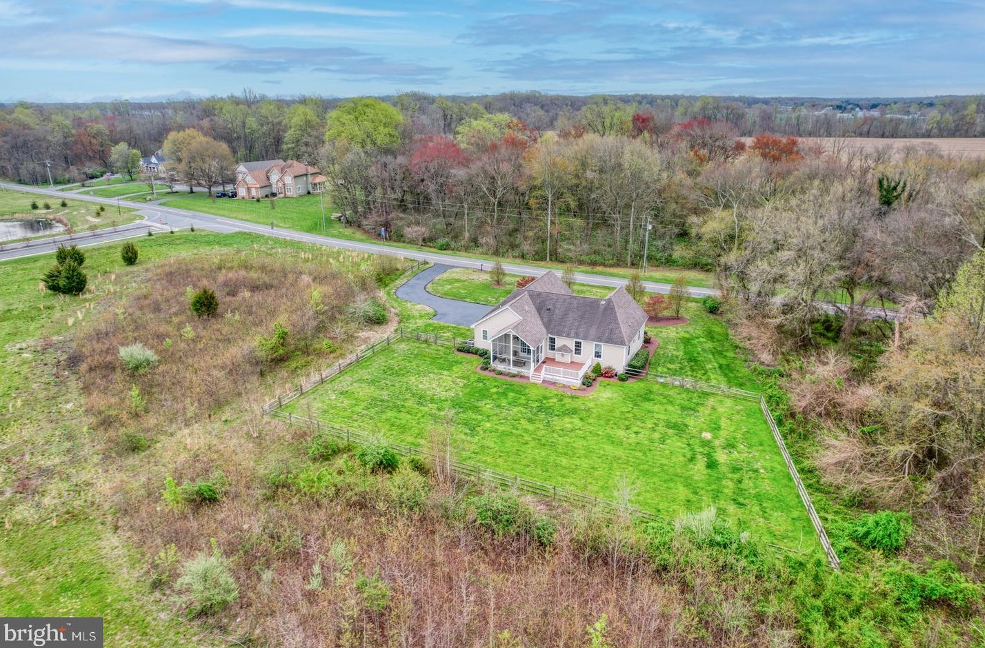 273 Masseys Millpond Rd, Smyrna, DE 19977-3887