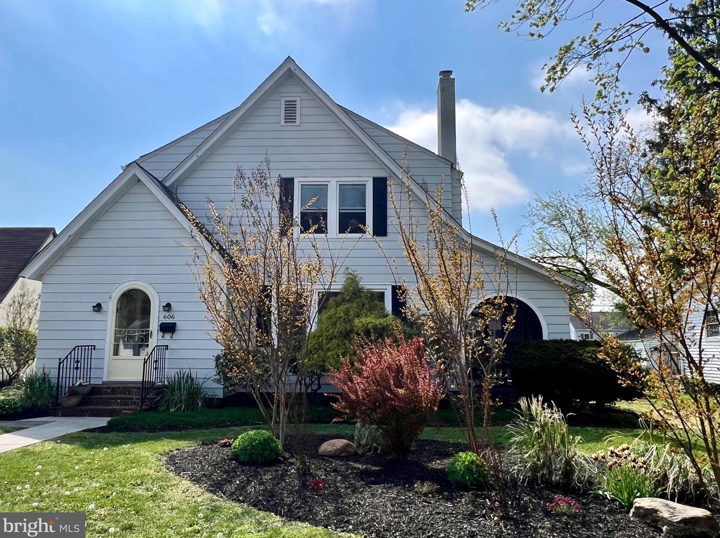 606 N Governors Ave, Dover, DE 19904