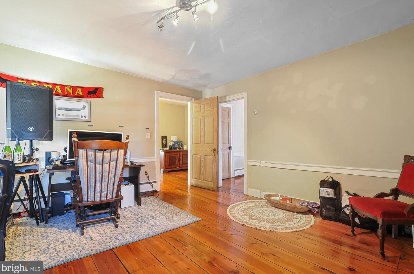 7 Main St, Camden-Wy DE  19934-1229 exterior