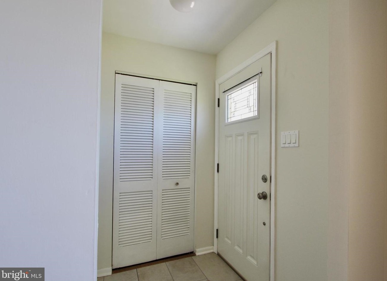 972 Buck Dr, Dover DE  19901-6650 exterior