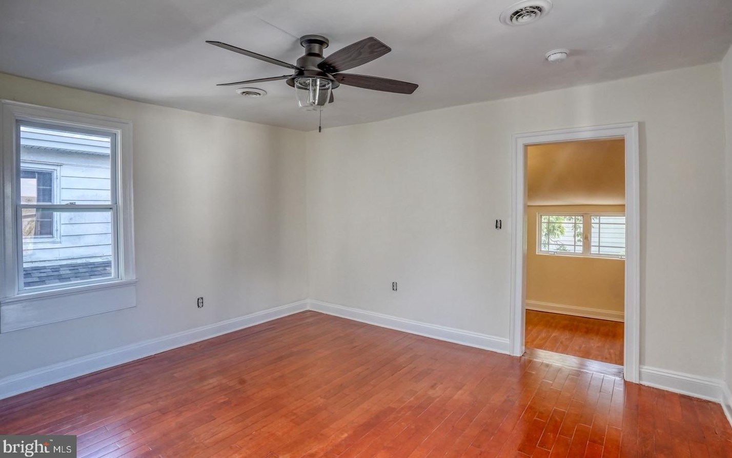 33 Delaware St, Smyrna DE 19977-1356 exterior