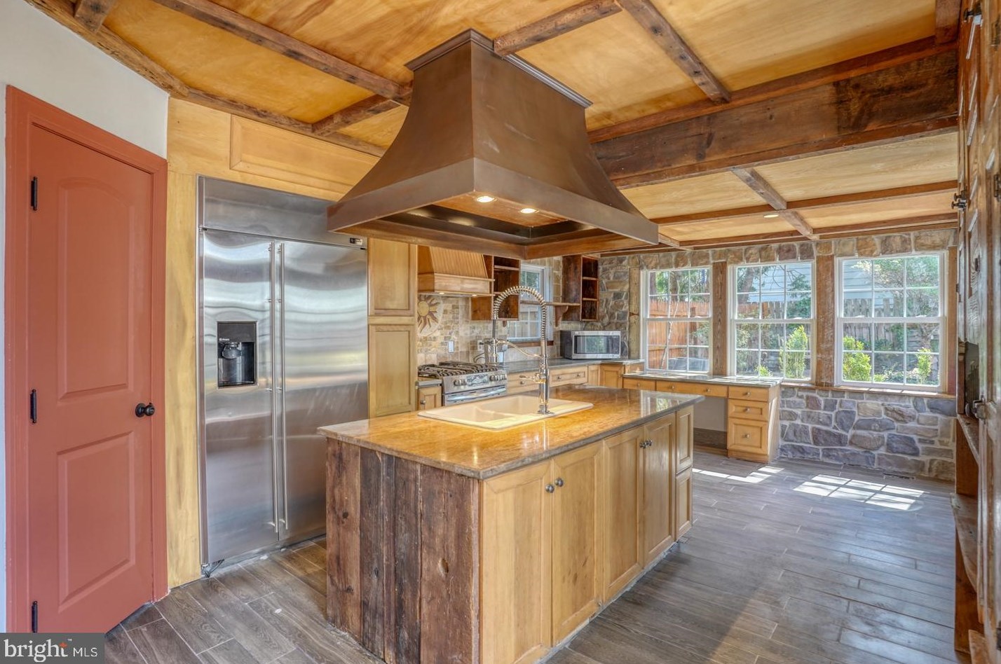 33 Delaware St, Smyrna DE 19977-1356 exterior