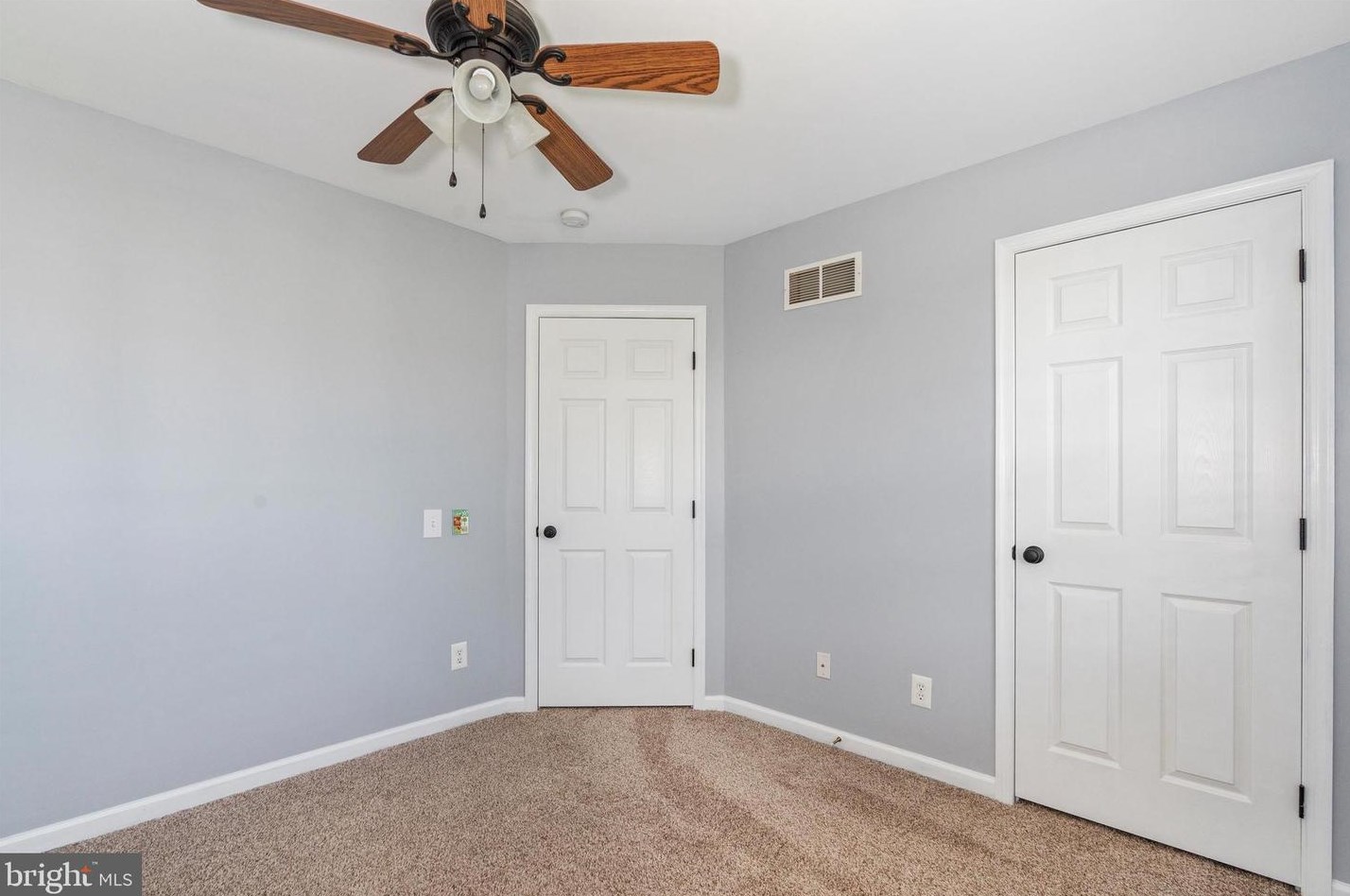 68 White Rabbit Dr, Smyrna DE 19977-3482 exterior