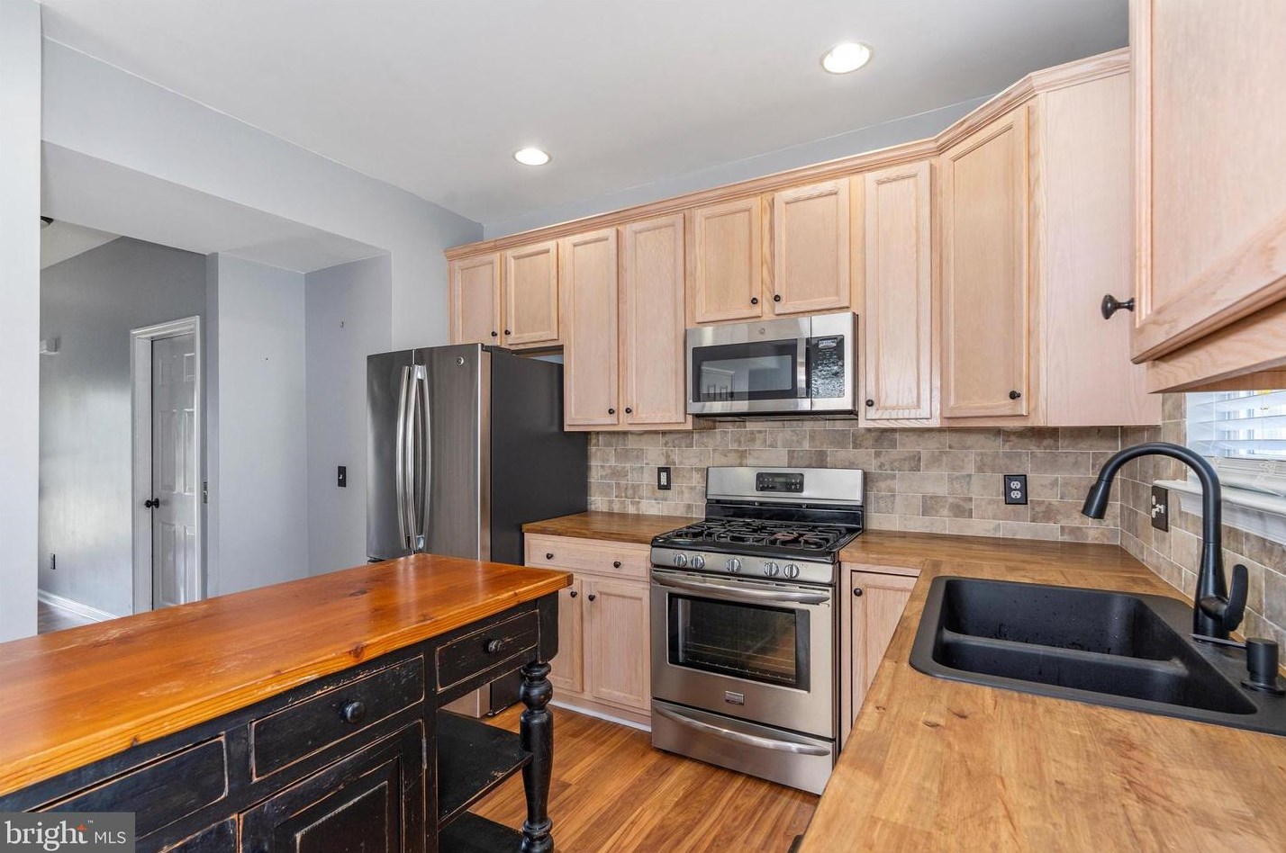 68 White Rabbit Dr, Smyrna DE 19977-3482 exterior