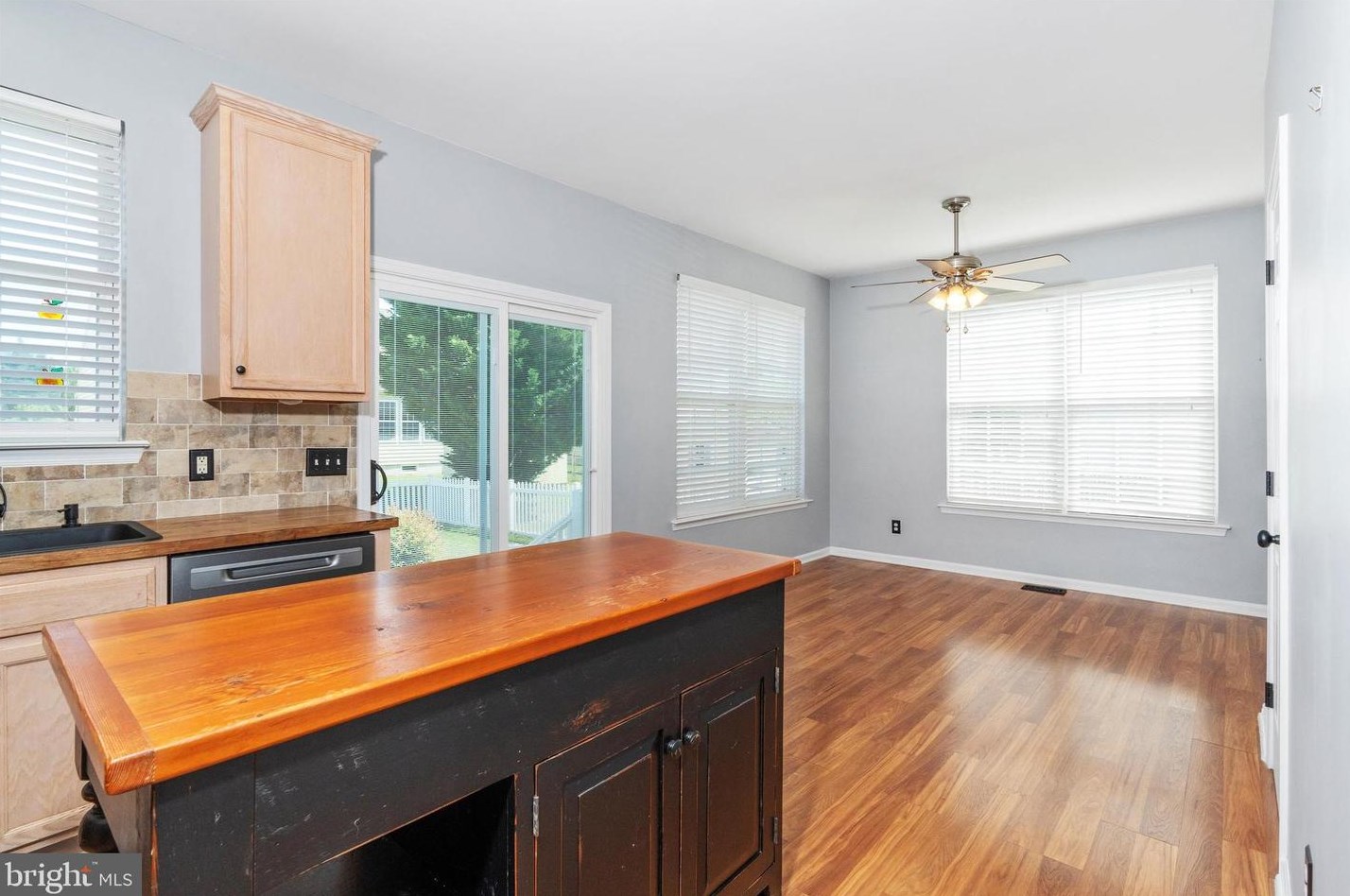 68 White Rabbit Dr, Smyrna DE 19977-3482 exterior