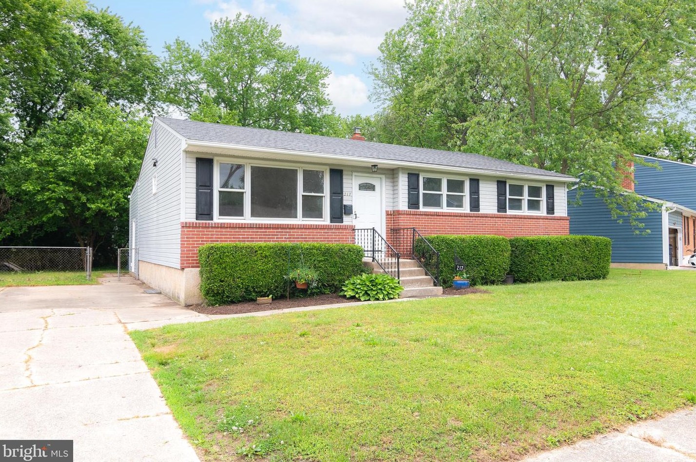 217 Macarthur Dr, Dover, DE 19901-6630