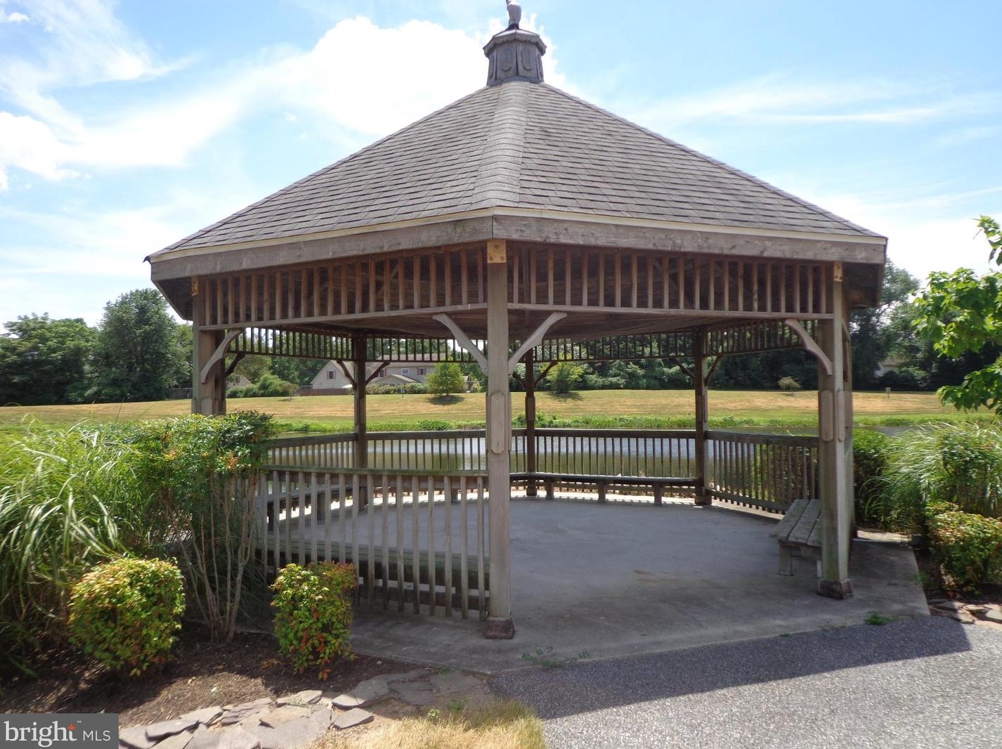 8 Whitby Ln, Camden-Wy DE  19934-4509 exterior