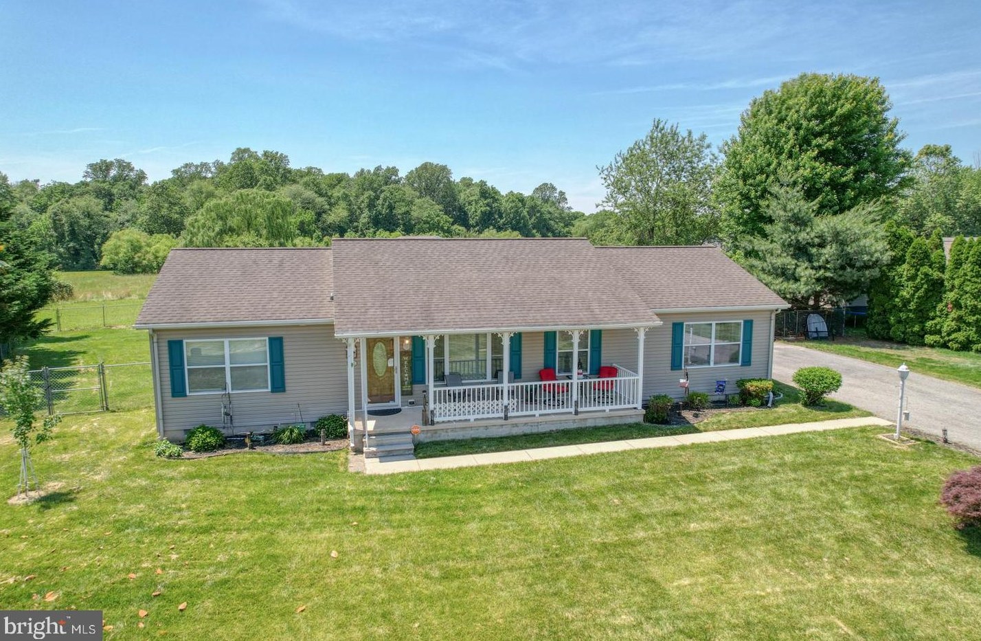 661 Blaine Dr, Felton, DE 19943-5486