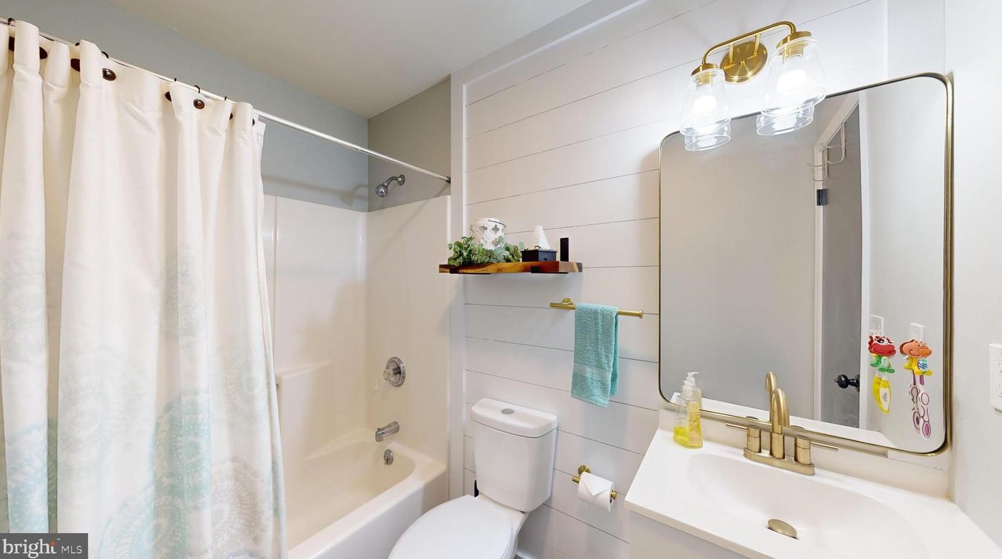 1293 Tower Rd, Camden-Wy DE  19934-1545 exterior