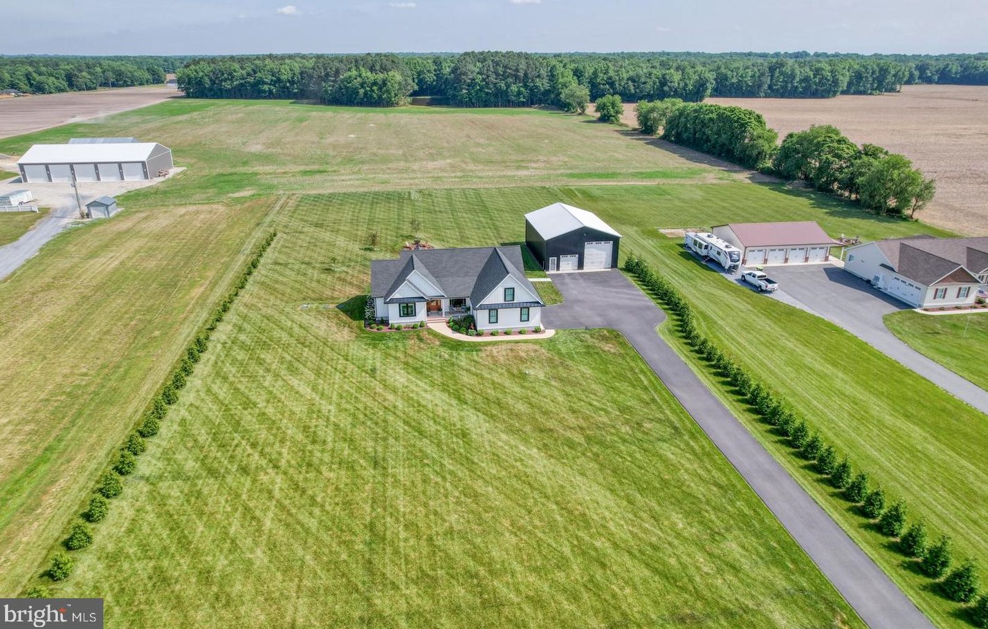 7726 Burnite Mill Rd, Felton, DE 19943