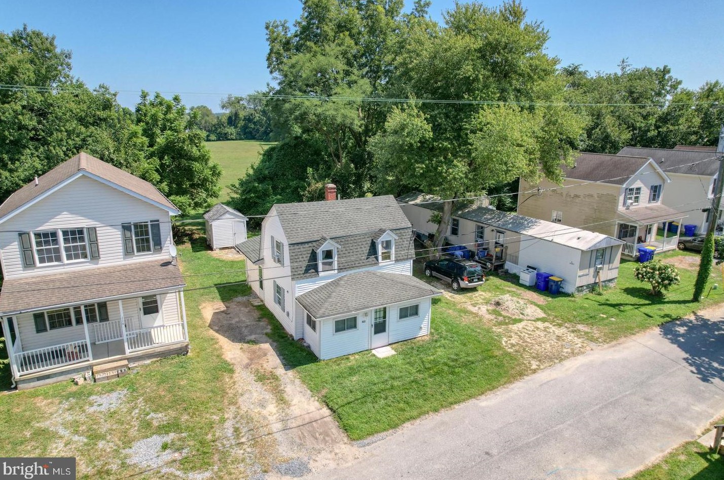 122 Jackson St, Frederica, DE 19946