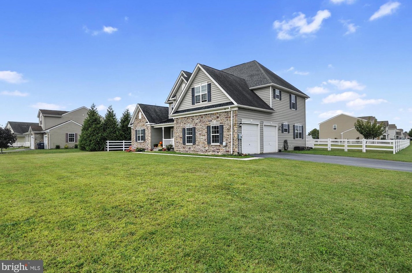 145 Sand Dollar Ln, Frederica, DE 19946