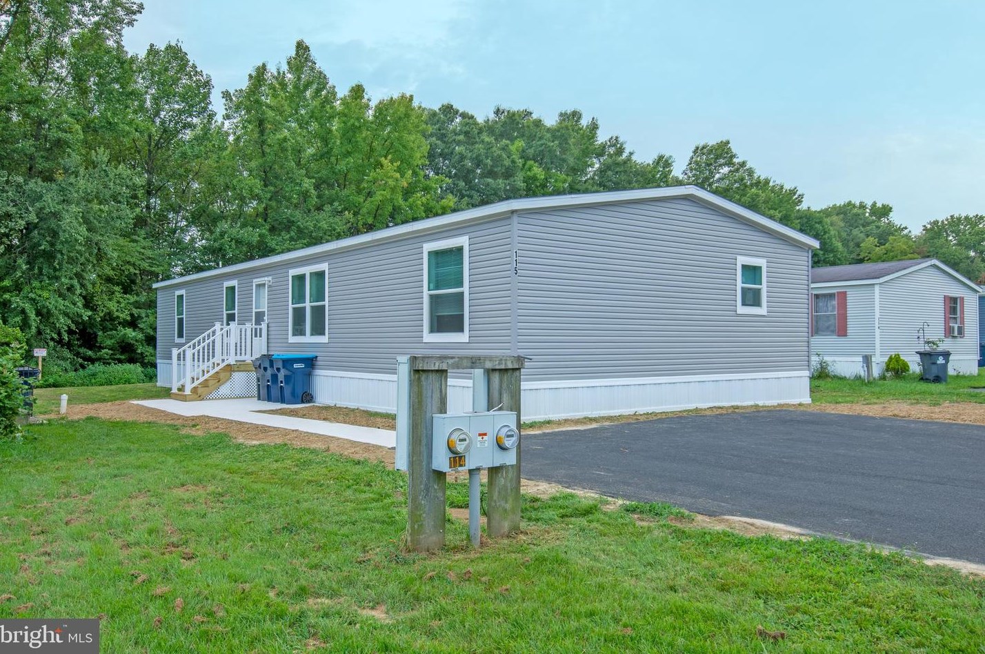 115 Sherwood Forest Way, Hartly, DE 19953