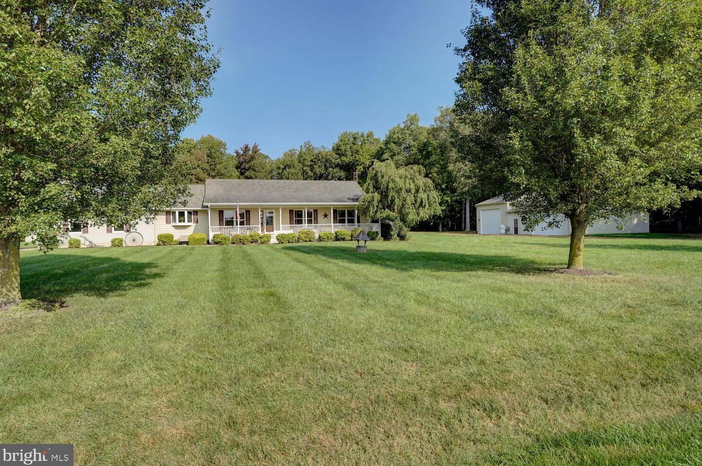 925 Marshyhope Rd, Felton, DE 19943