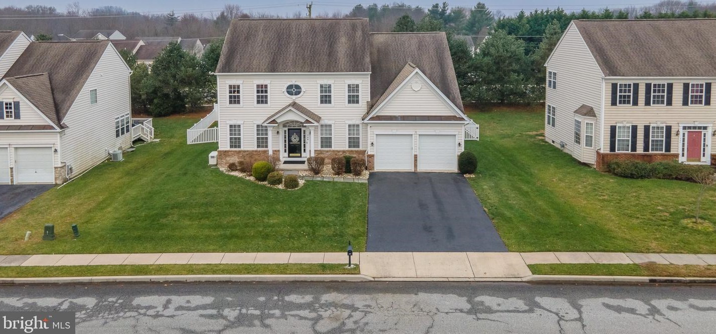 748 Dorchester Ct, Smyrna DE  19977-1637 exterior