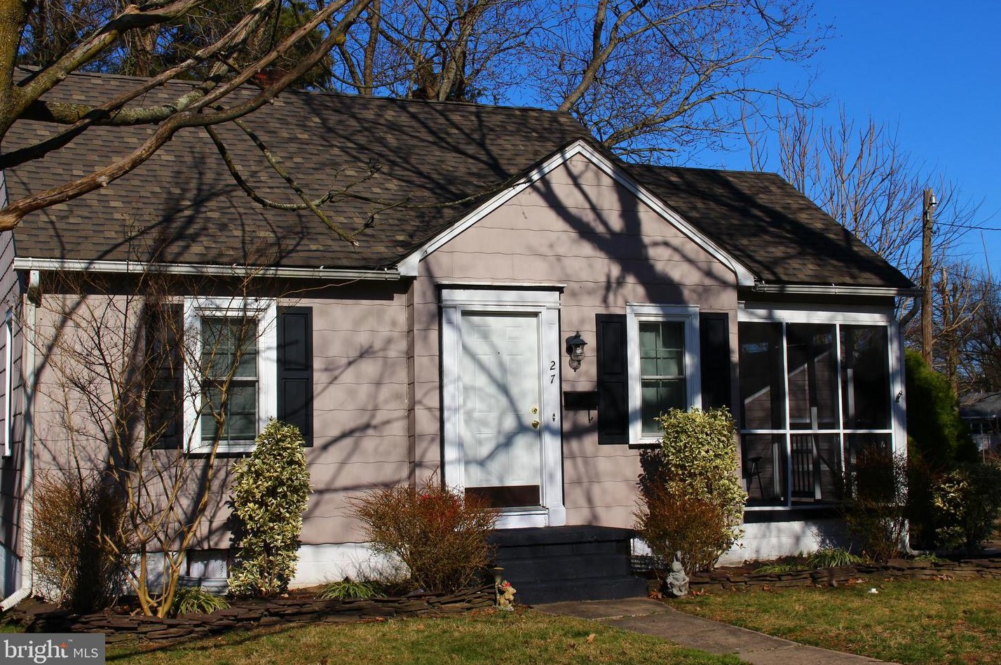 27 Mitscher Rd, Dover, DE 19901