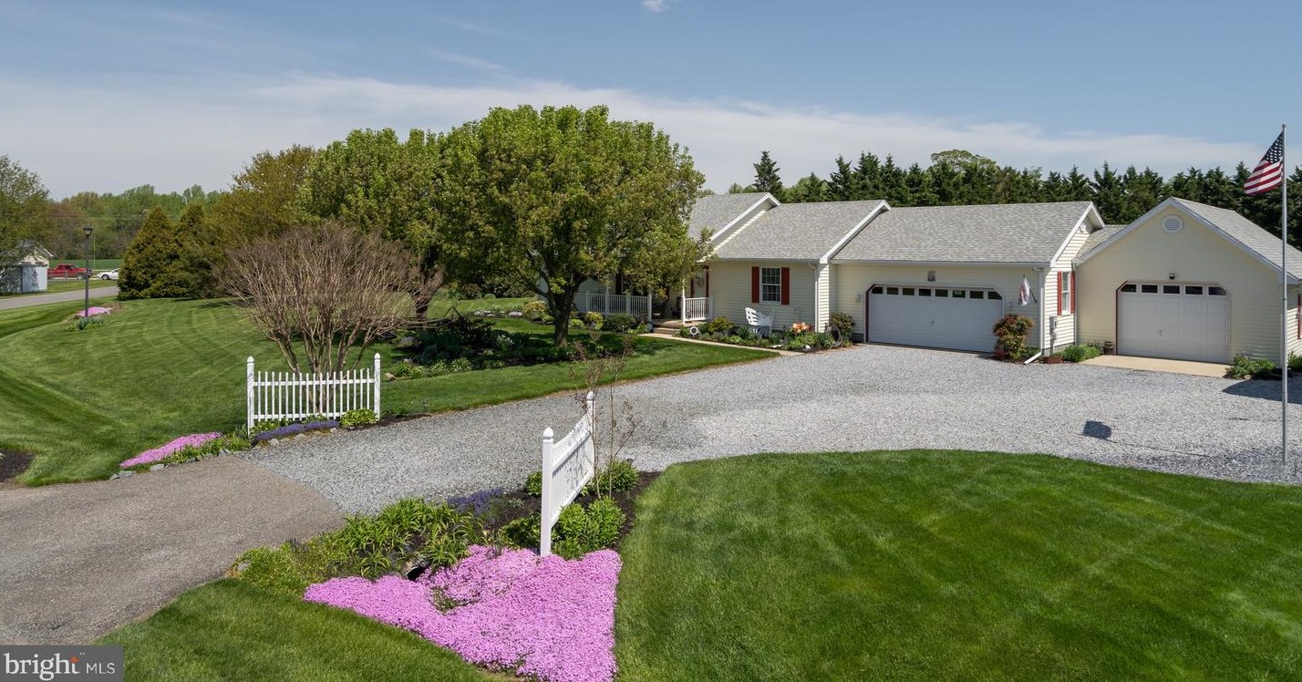 89 Sunflower Dr, Felton, DE 19943-5942