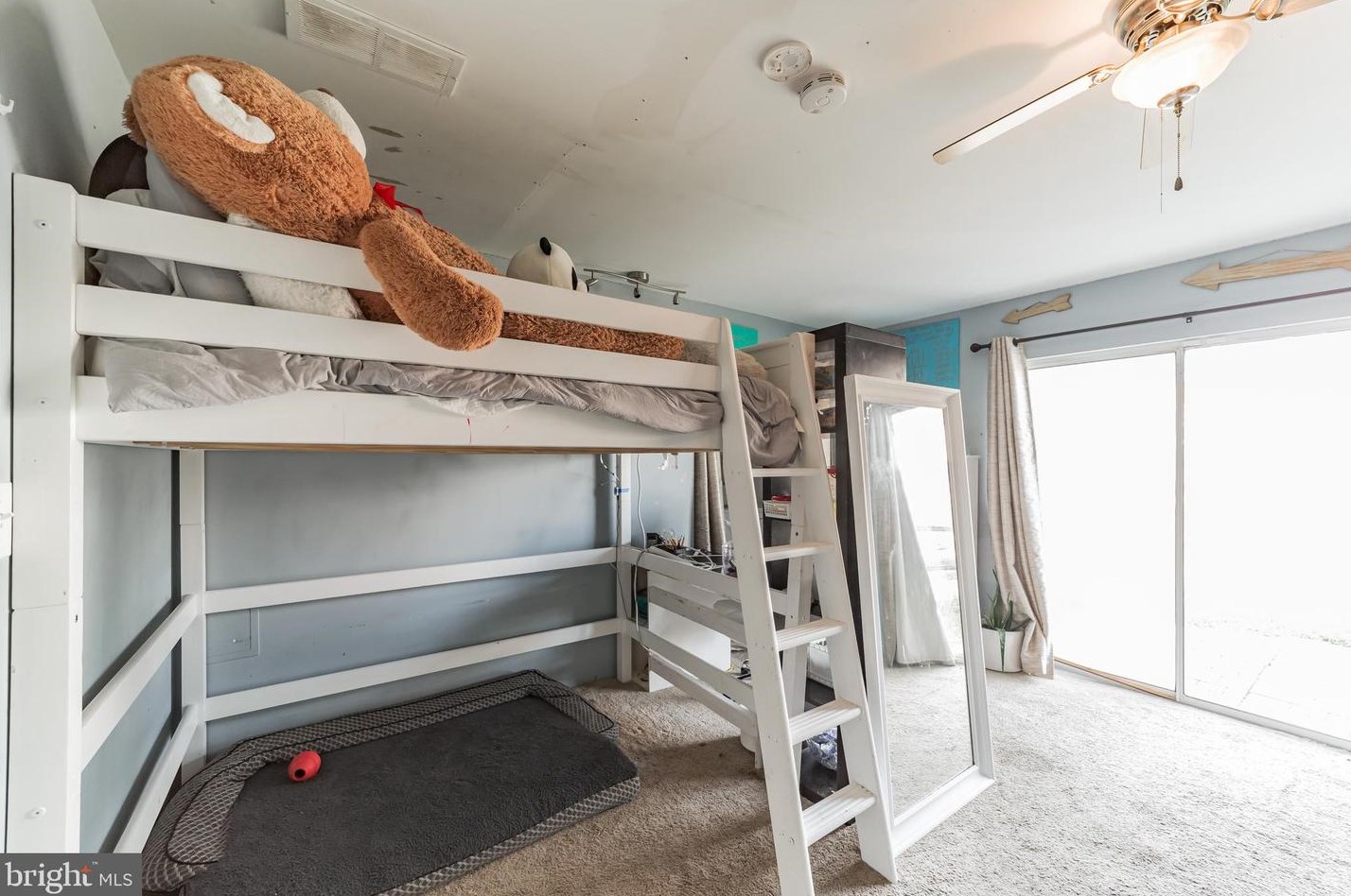 516 Sally Ln, Middletown DE  19709-3056 exterior