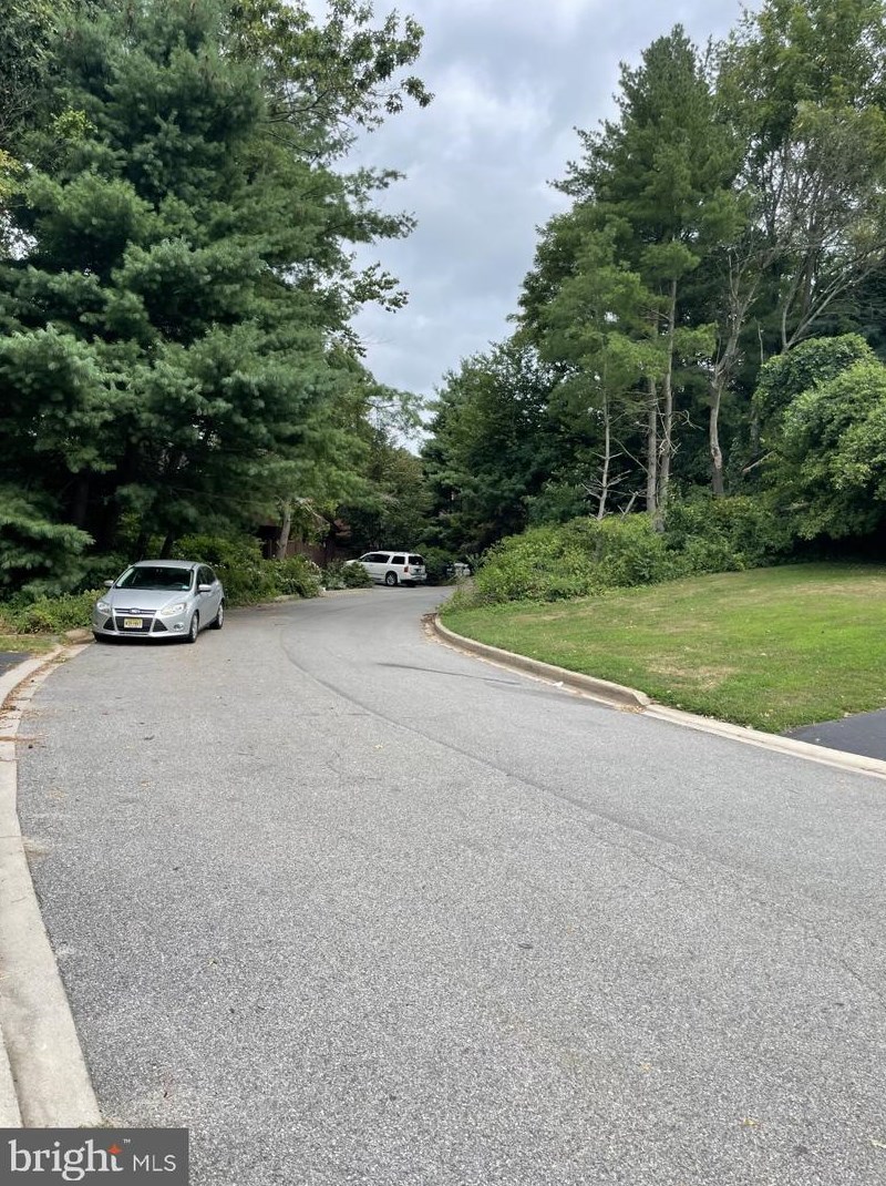 5505 Doral Dr, Wilmington, DE 19808