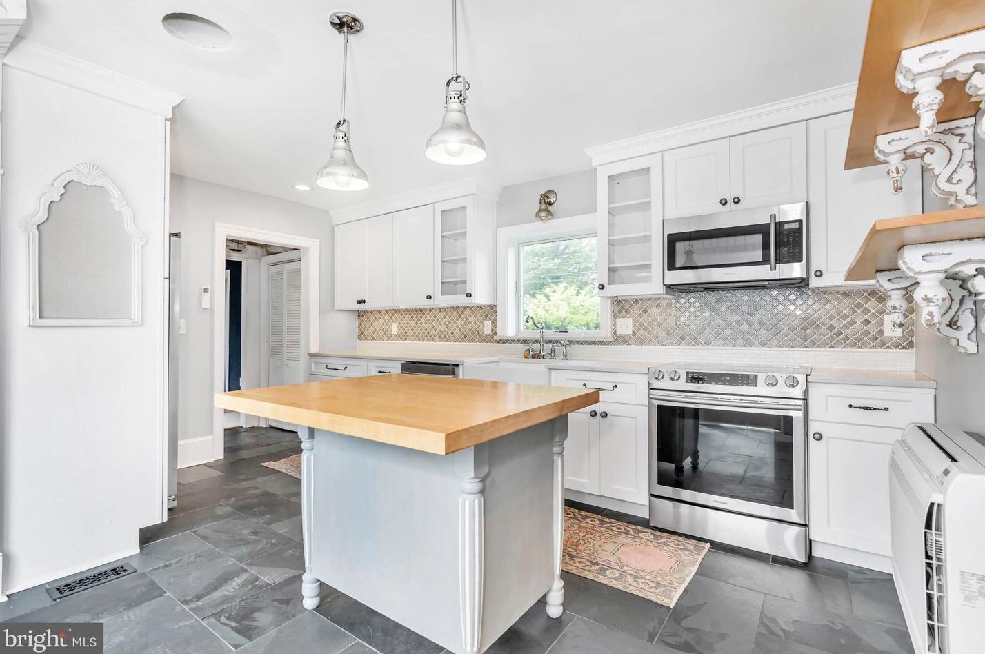 201 Broad St, Middletown DE  19709-1035 exterior