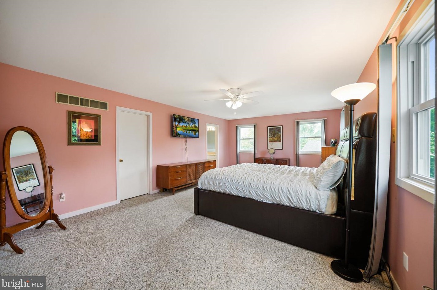 158 Ramunno Cir, Hockessin DE 19707-2065 exterior