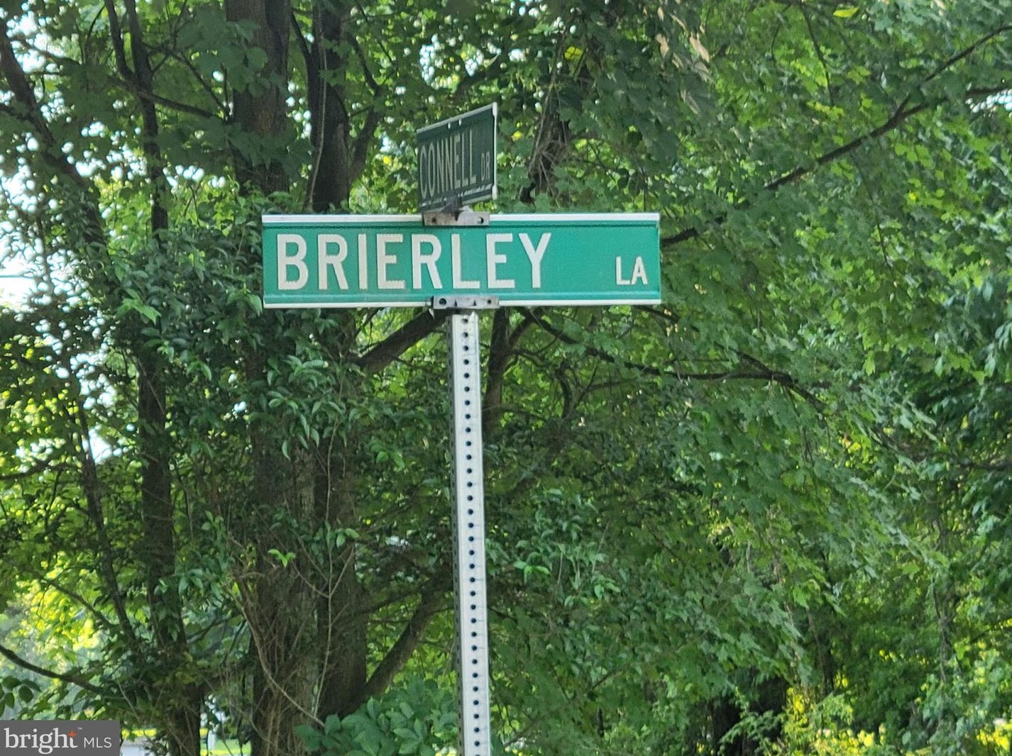 136 Brierley Ln, Bear, DE 19701