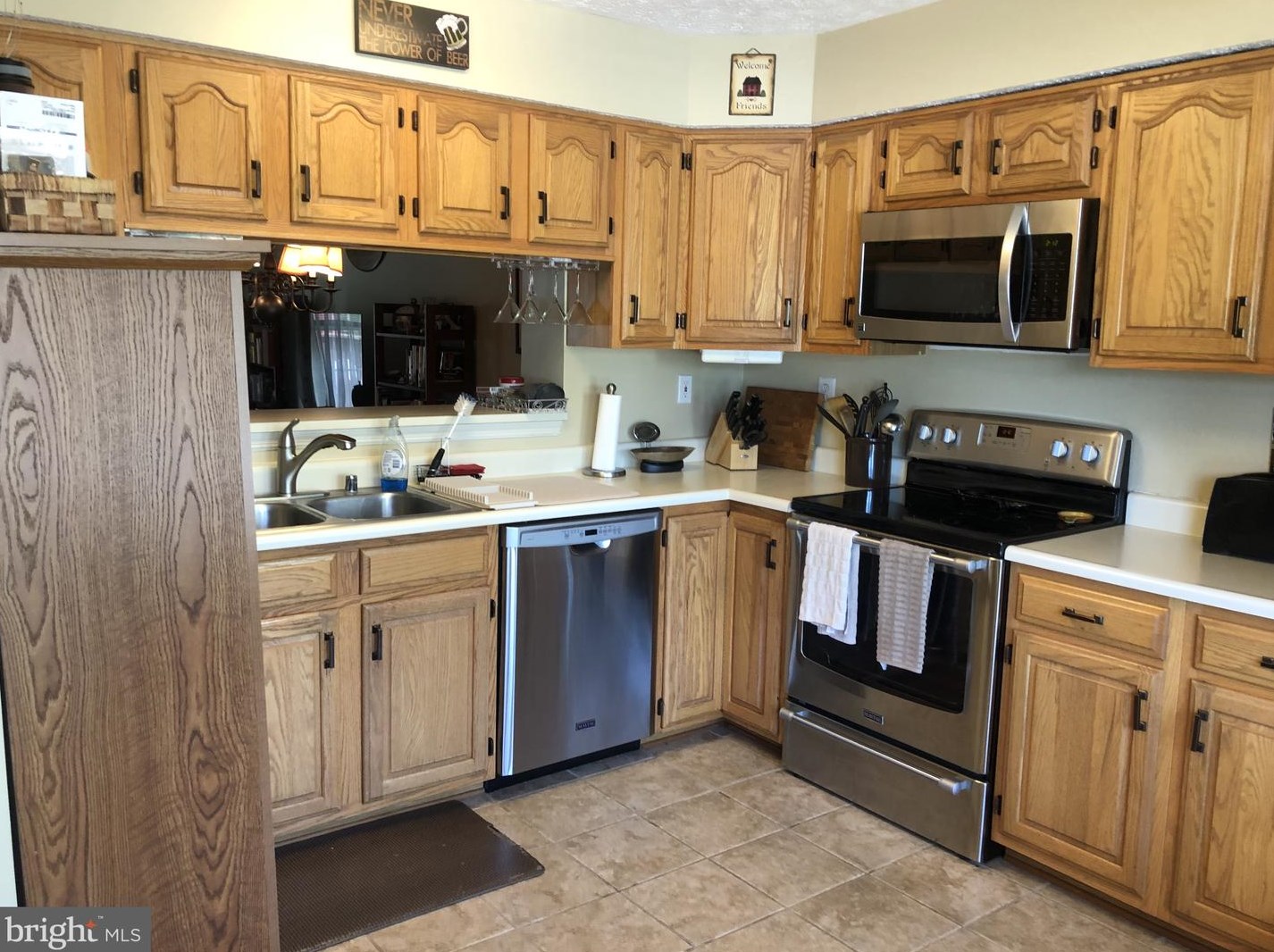 113 Galloway Ct, Newark, DE 19711-1501