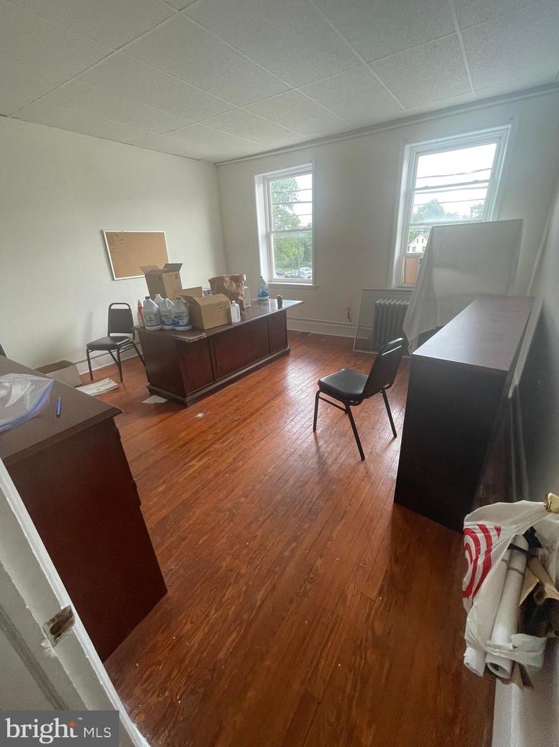 11 Main St, Newark DE 19711-7348 exterior