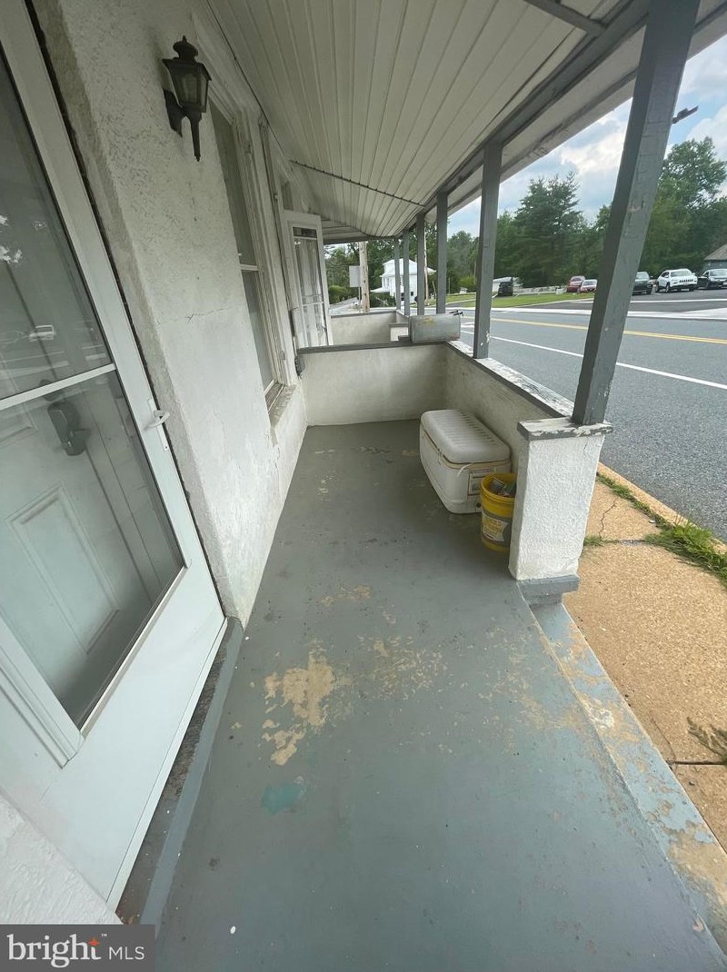 11 Main St, Newark DE 19711-7348 exterior