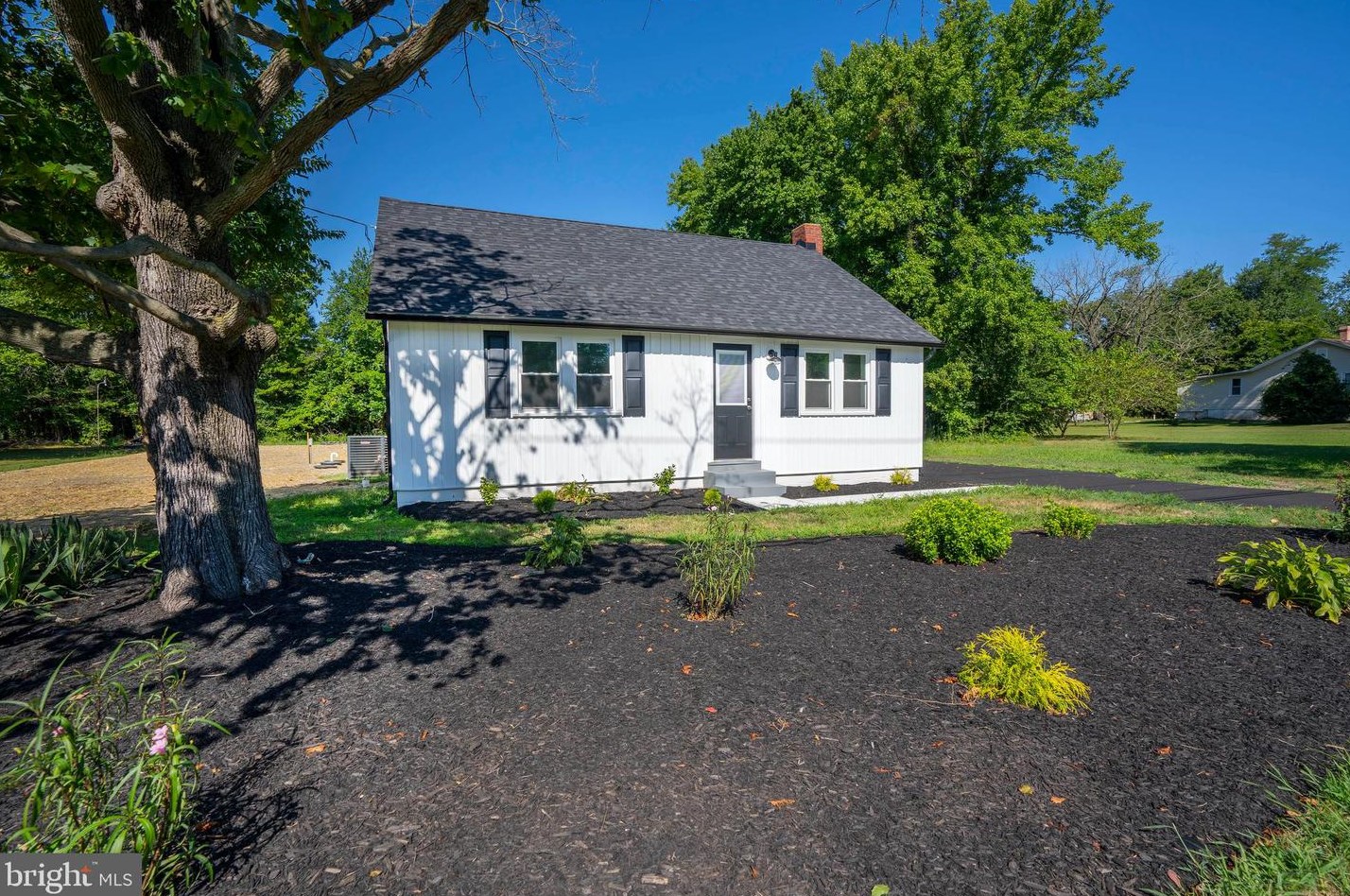 3829 Dupont Pkwy, Blackbird, DE 19734