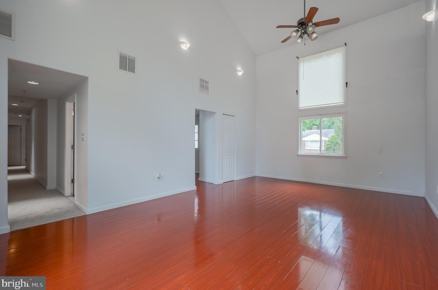 701 Brk Dr, Newark DE 19713-1309 exterior