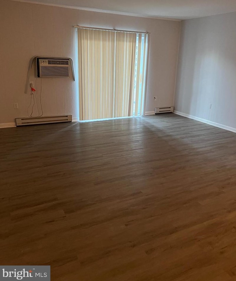 92 Governor Printz Blvd #4, Claymont, DE 19703