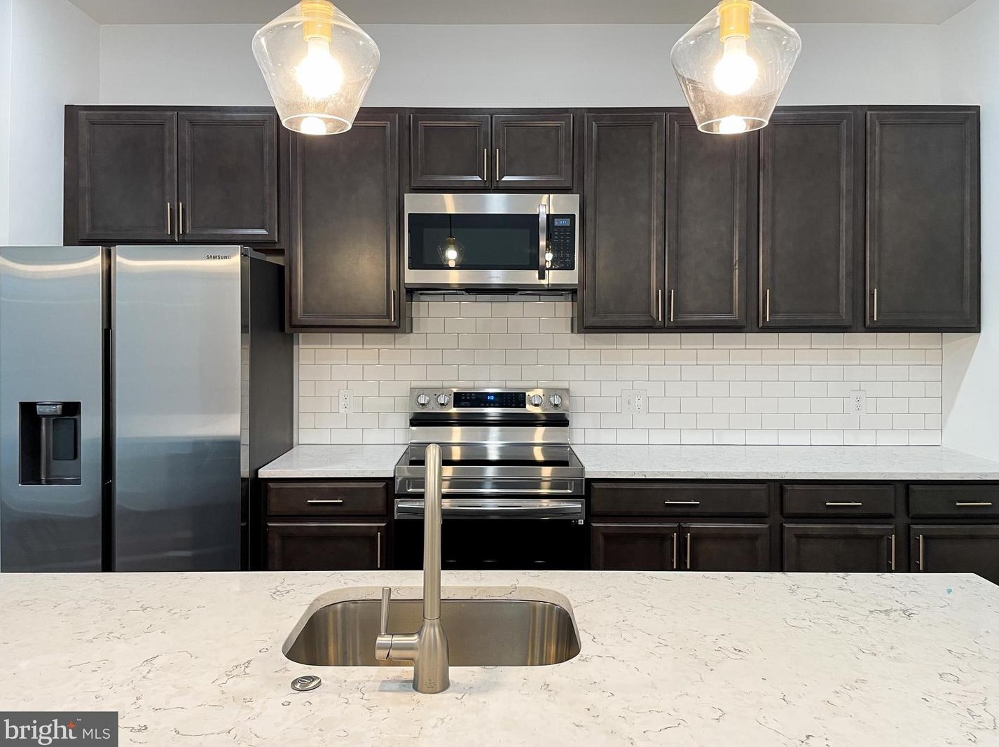 212 W 9th St #304, Wilmington, DE 19801