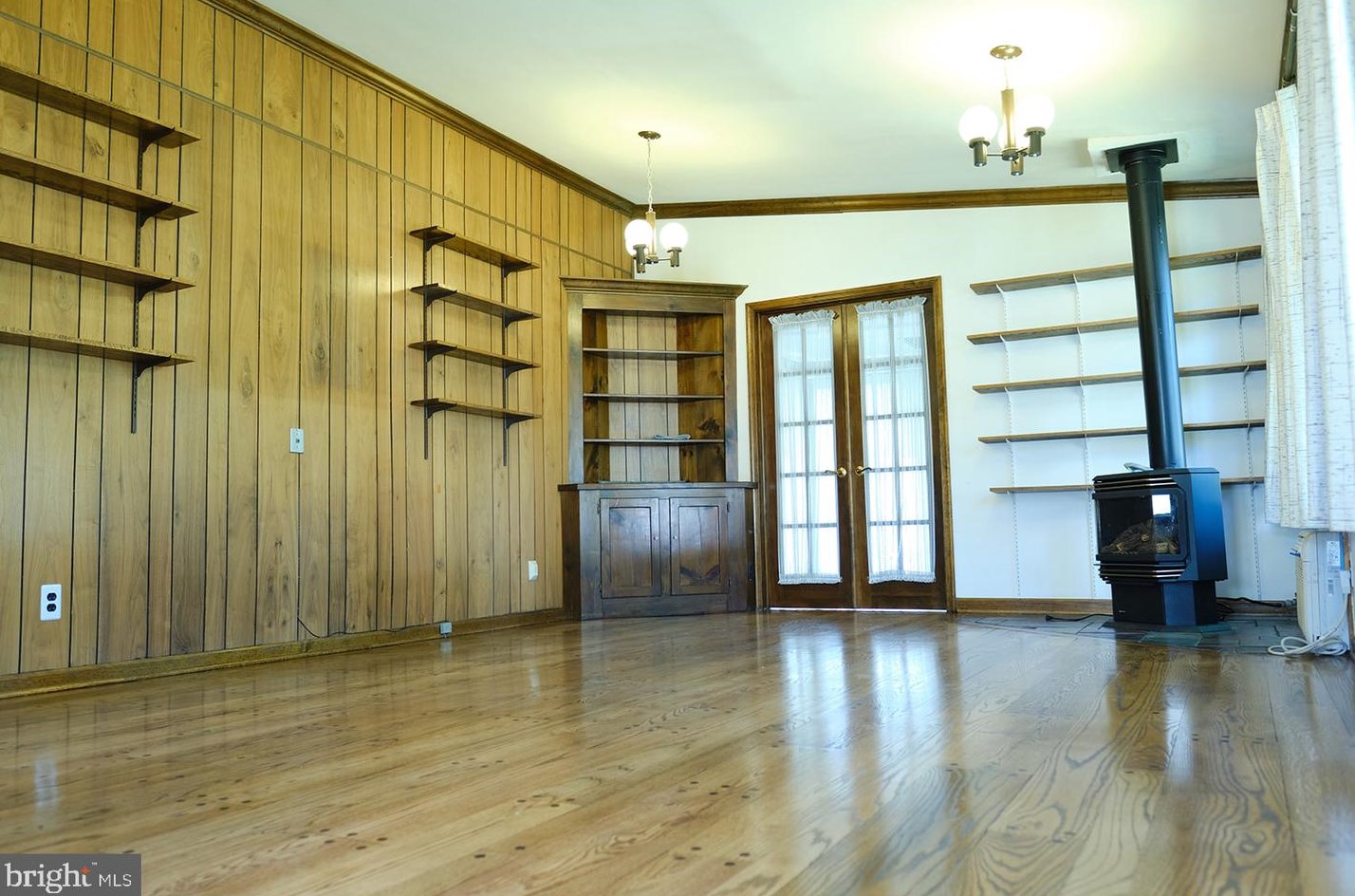 559 Salem Church Rd, Newark DE 19702-2726 exterior