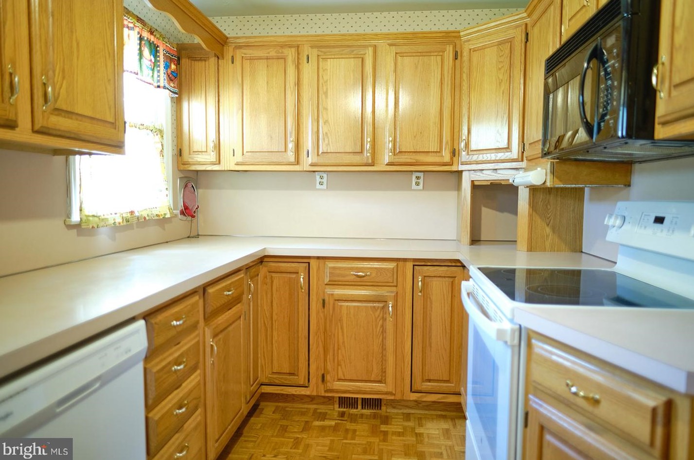 559 Salem Church Rd, Newark DE 19702-2726 exterior