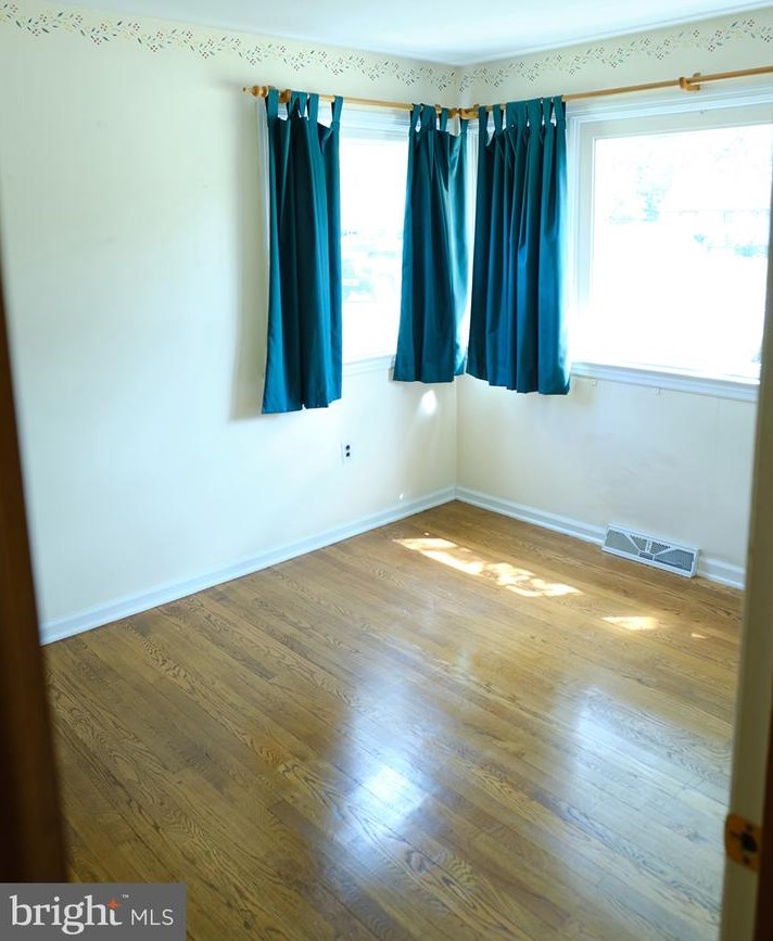 559 Salem Church Rd, Newark DE 19702-2726 exterior