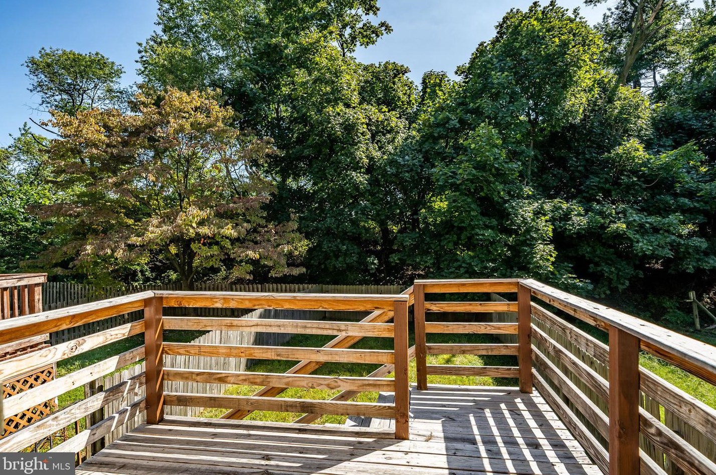 325 Palmerston Ct, Newark DE 19702-5238 exterior