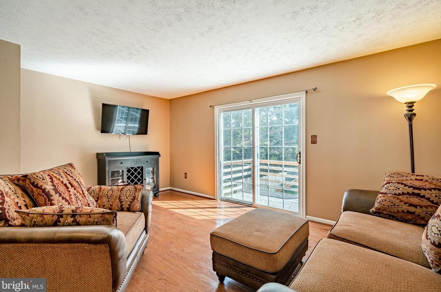 325 Palmerston Ct, Newark DE 19702-5238 exterior