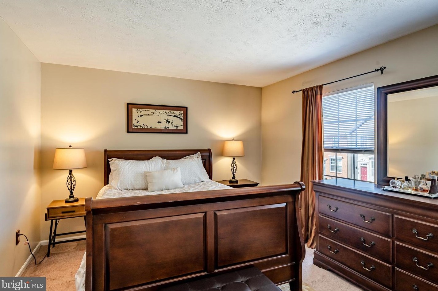 325 Palmerston Ct, Newark DE 19702-5238 exterior