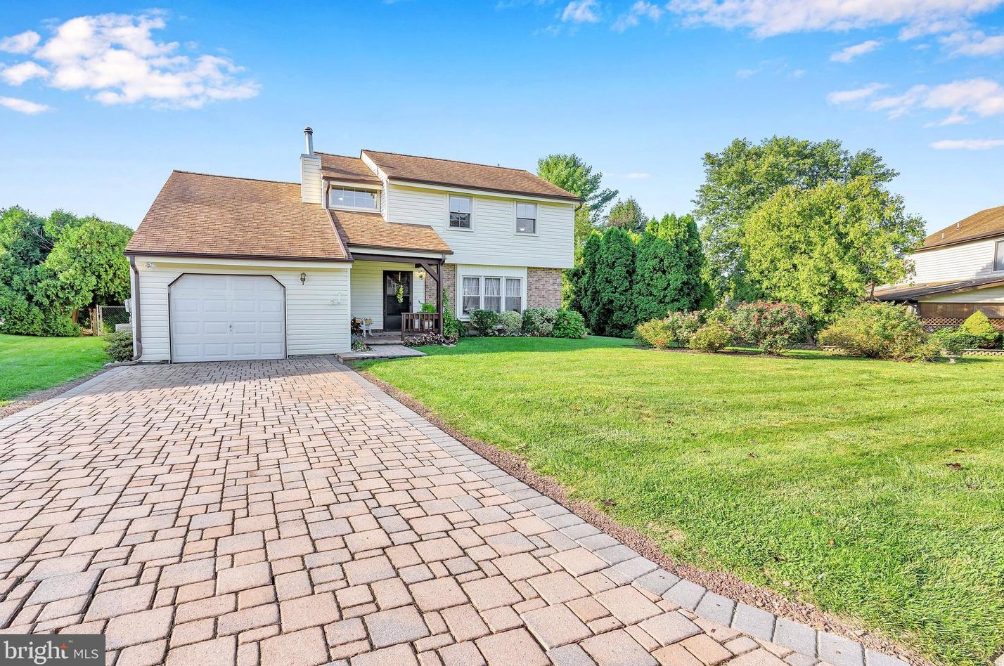 202 Bynum Ln, Bear, DE 19701-1025
