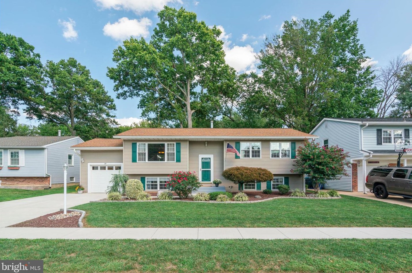 23 Anglin Dr, Newark, DE 19713-4012