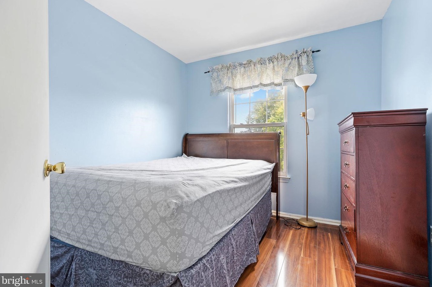 10 Laxford Dr, Newark DE 19702-4266 exterior