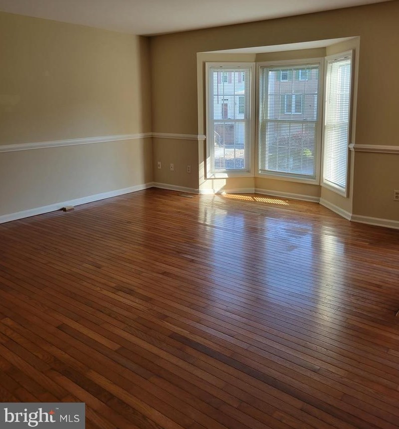 137 Attic Ct, Wilmington, DE 19808
