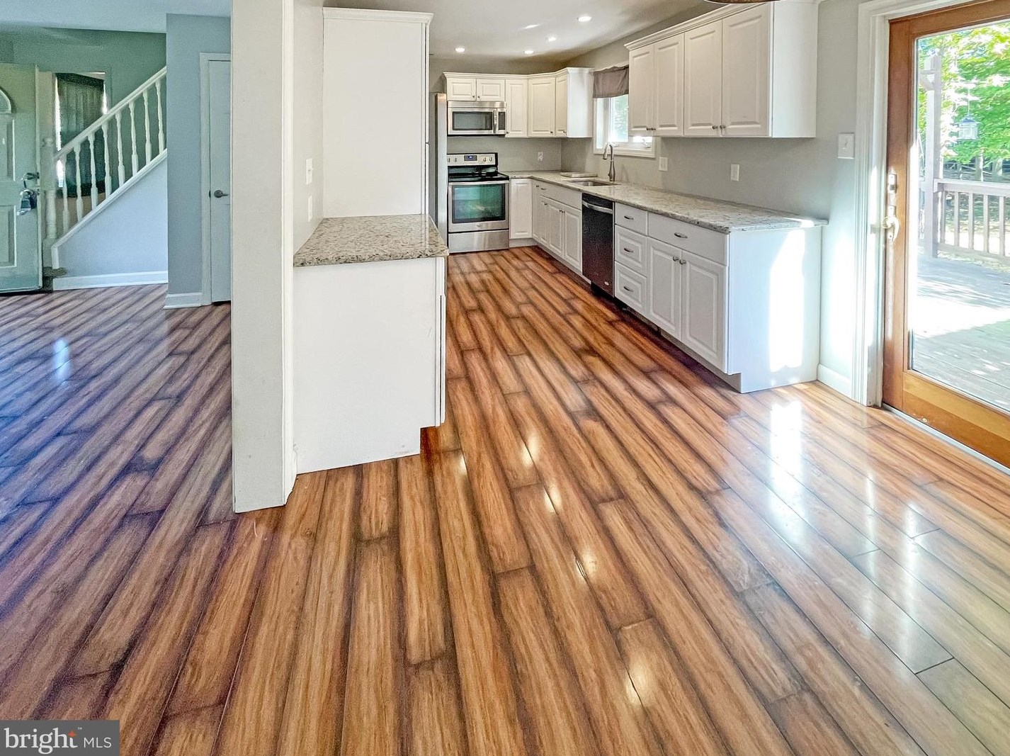 544 Hanna Dr, Newark, DE 19702-2702